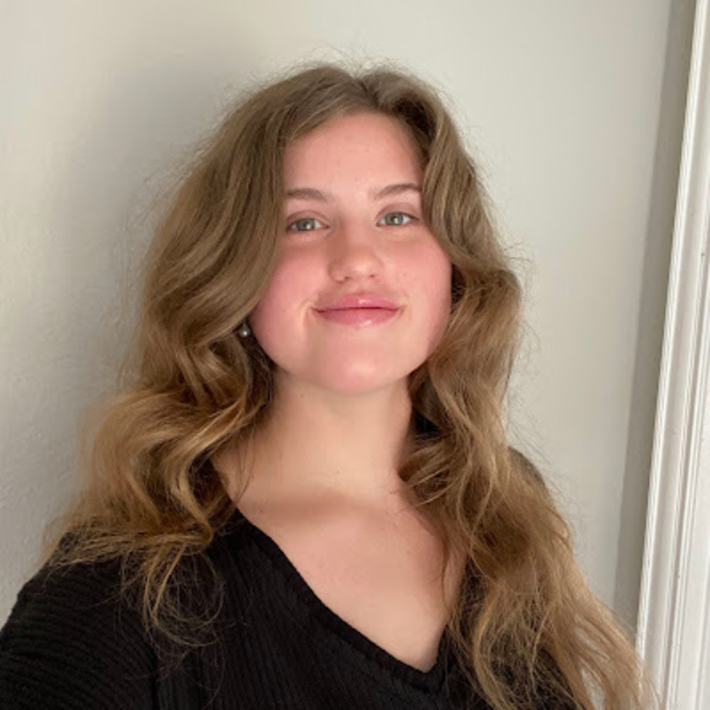 Meet your Posher, Maddie